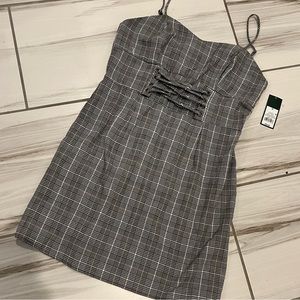 Universal Thread dress.